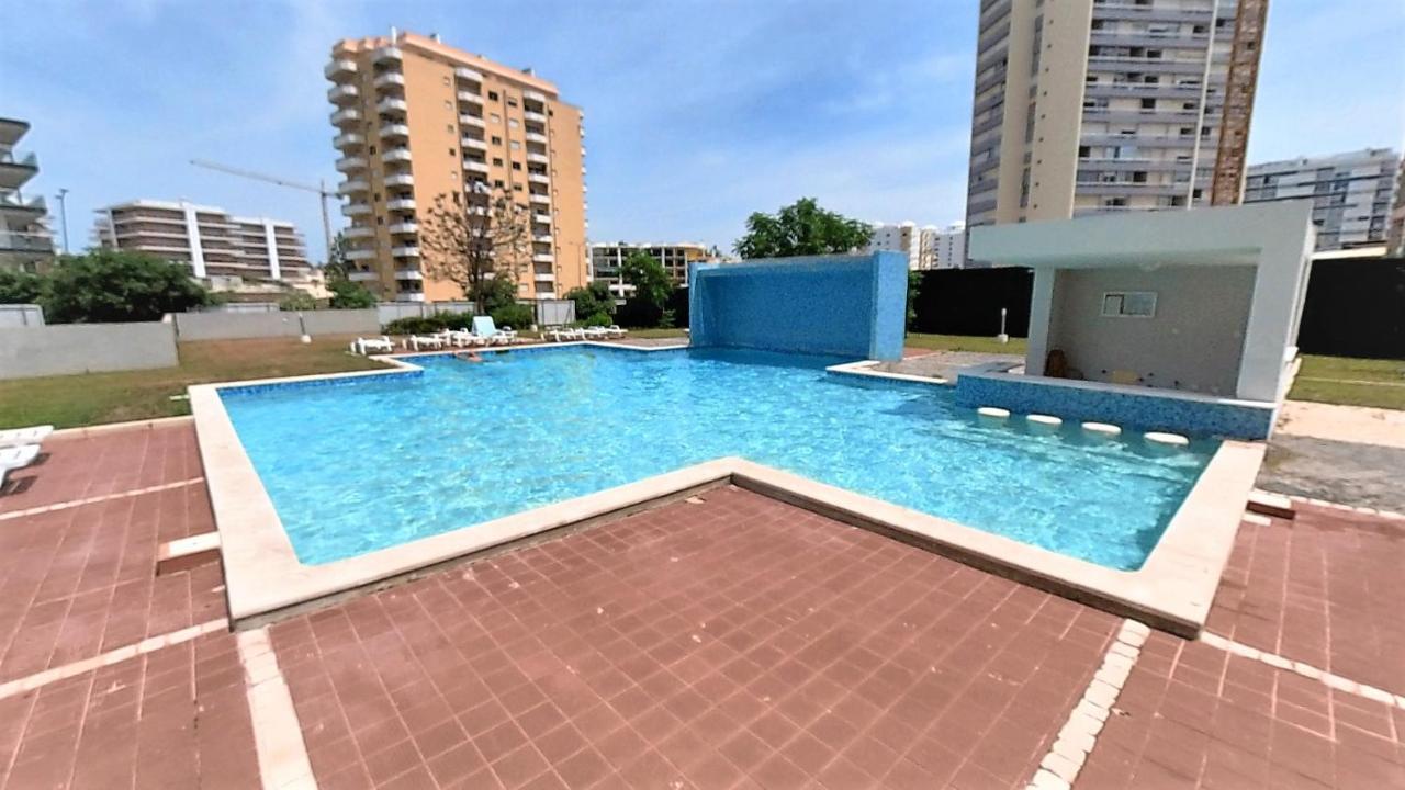 Turisticos Rocha Tower 10 *