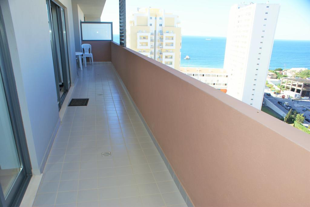 Apartment Turisticos Rocha Tower 10 *
